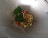 Foto langkah ke 3 dari resep 79.Daun Singkong Ikan Teri.