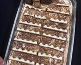 A picture of step 10 of Cake snaffar.