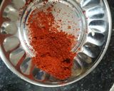 A picture of step 1 of Garlic chutney.