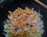 A picture of step 5 of Chorizo breakfast tacos.
