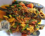 Foto langkah ke 8 dari resep Lele Woku.