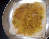 Creamy aloo tamatar sandwich रेसिपी चरण 4 फोटो