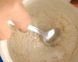 Foto del passaggio 4 della ricetta COCONUT COOKIES 🥥🐶 BISCOTTI AL COCCO 😋