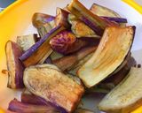 Foto langkah ke 1 dari resep Semur Terong Bumbu Iris.