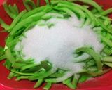 Hình bước làm 3 của món Mứt dừa ngũ sắc