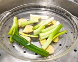 Foto langkah ke 1 dari resep Ayam Hainan Kukus.