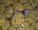A picture of step 4 of Chicken Corn Kabab's.