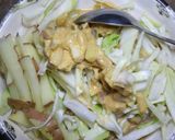 A picture of step 1 of Tasty Pakora chaat.