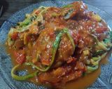 Foto del paso 6 de la receta: Fideos de zucchini con salsa vegetariana. 🌱