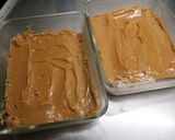A picture of step 5 of S's banoffee pie (very easy).