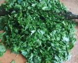 A picture of step 1 of Leafy vegetable puri.