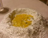 Foto del paso 2 de la receta: Fideos caseros de albahaca