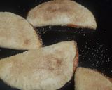 Foto del paso 4 de la receta: Empanadas rellenas de cajeta
