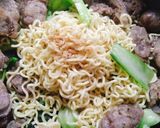 青江菜香腸炒麵的食譜步驟5照片