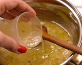 Thai sütőtökkrémleves recept fázis 2 fotója