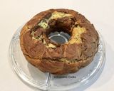 A picture of step 4 of Yogurt Avocado Marble Cake.