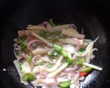 वेजिटेबल पास्ता (Vegetable pasta recipe in Hindi) रेसिपी चरण 2 फोटो