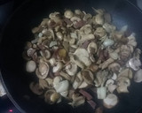 Foto del paso 2 de la receta: 1057. Champiñones y setas con jamón