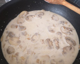 Foto del paso 5 de la receta: Pollo con salsa de champiñón