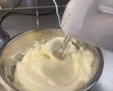 Foto del paso 3 de la receta: Macarons rellenos de frosting de queso de cabra