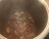 Foto del paso 4 de la receta: Carrilleras de cerdo estofadas con salsa de ostras y soja