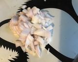 Une image de l'étape 1 de Champignons de paris ail et romarin à la sauce huître.