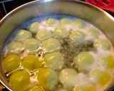 Foto langkah ke 5 dari resep Klepon Susu.