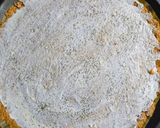 Kapros tejfölös tonhal pizza fekete erdei sonkával 💚🍕 recept fázis 3 fotója