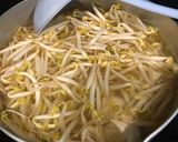 Foto langkah ke 3 dari resep Sayur bening tauge tahu.