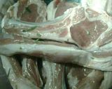 Hình bước làm 1 của món Sườn cừu áp chảo