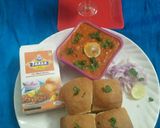 A picture of step 6 of Pav bhaji.