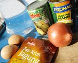 Foto langkah ke 1 dari resep Sup Bawang Jamur dengan Krim jagung.