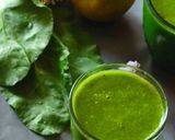 A picture of step 3 of Green (spinach) smoothie.