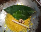 Foto langkah ke 1 dari resep Opor Kuning Ayam Kampung.