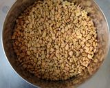 A picture of step 2 of Papad Methi sabji.