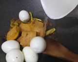 Foto langkah ke 3 dari resep Semur Tahu Telur khas Betawi.