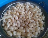 Foto langkah ke 2 dari resep Kacang Bawang Oven (renyah dan tidak berminyak).