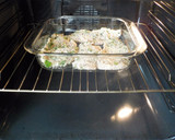 Foto del paso 23 de la receta: Pechuga de pollo marinada, macerada, al horno y alioli