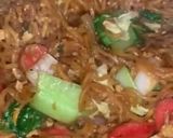 Foto langkah ke 6 dari resep Mie goreng chinesse halal.