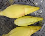 Foto langkah ke 1 dari resep Tum jantung pisang.