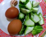 รูปขั้นตอนการทำที่ 1 ของ บวบผัดไข่