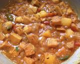 A picture of step 8 of Raw Jackfruit Curry.