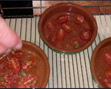 Foto del paso 2 de la receta: Cherrys con huevos al horno
