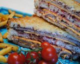A picture of step 31 of Monte Cristo sandwich.