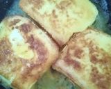 Foto langkah ke 4 dari resep Mini Sweet Cinnamon Cheese French Toast.