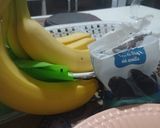 Foto del paso 1 de la receta: Fantasmitas de banana con mermelada de frutilla (casera)