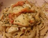 A picture of step 6 of Lobster Alfredo.