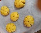 Paneer stuffed pumpkin dinner rolls recipe step 11 photo