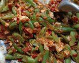 Foto langkah ke 3 dari resep Buncis Terasi Telur Asin.