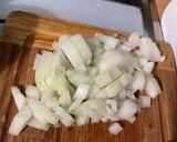 Une image de l'étape 8 de Courgettes, poivrons et tomates à l'agneau et épices.